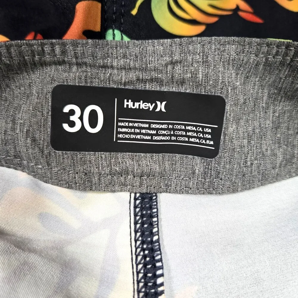 Hurley Phantom Weekender Board Shorts Black Tropical Pattern Men's 30 NWT